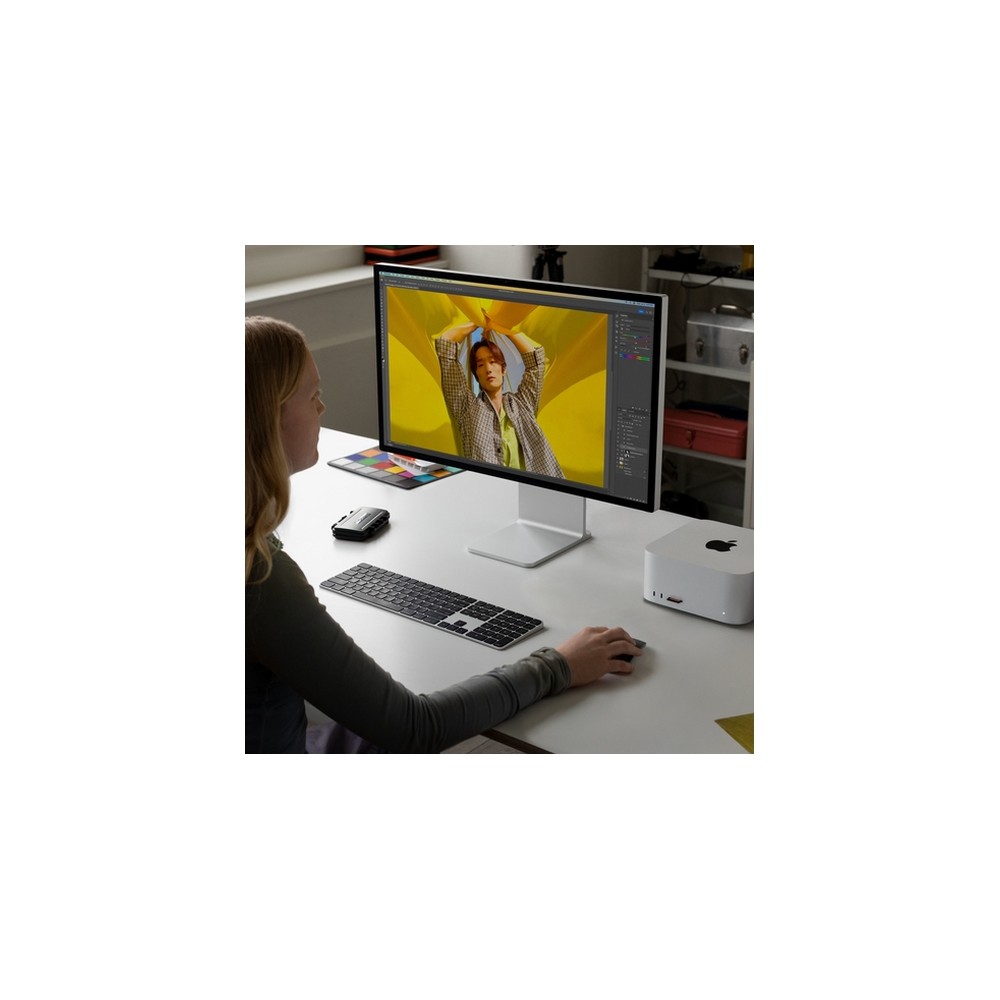 APPLE Mac Studio: Apple M2 Ultra chip con 24-core CPU 60-core GPU 1TB SSD 50% di sconto con spedizione gratuita