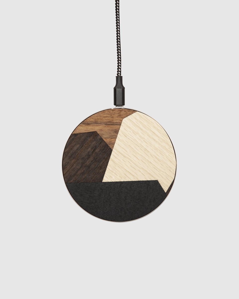 Wood'd Charger Quartz Outlet