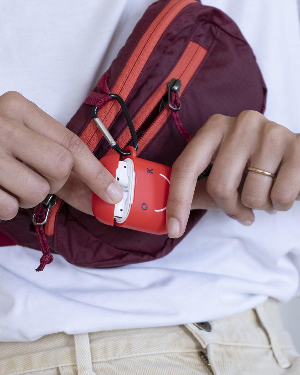 Wood'd AirPods Case OK Red Vendita Economica